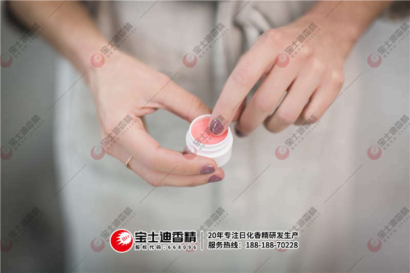 擦護膚品(pǐn) 擦護膚品